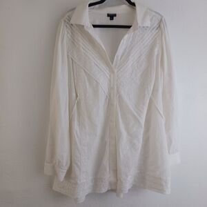 Torrid long sleeve button down off withe blouse size 2X